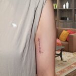 心電図波形タトゥー